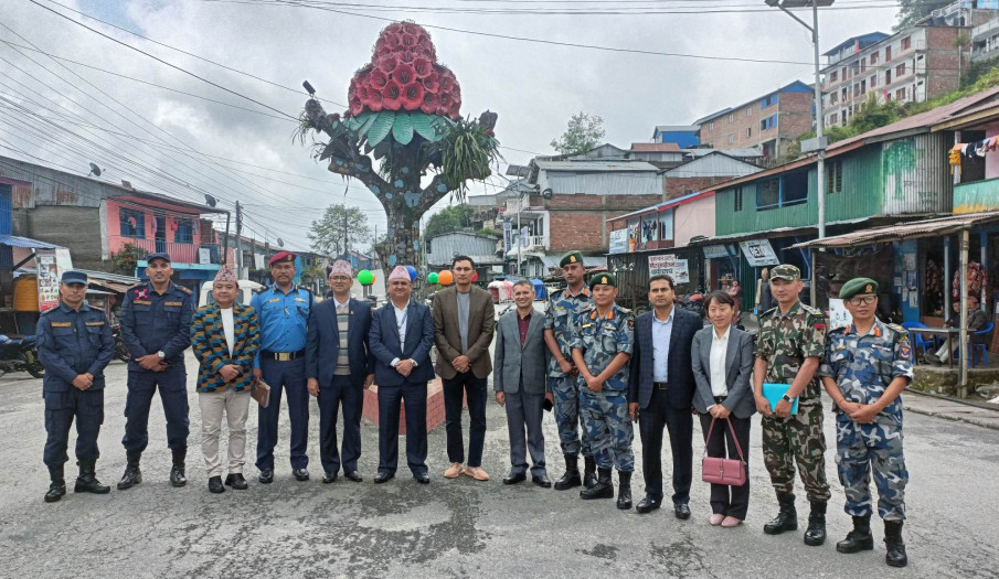 २०८०/०२/३२ मा तेह्रथुम जिल्लास्थित बसन्तपुरमा तेह्रथुम-धनकुटा-पाँचथर जिल्लाबीच बसेको अन्तर जिल्ला समन्वय बैठकका तस्बीरहरू